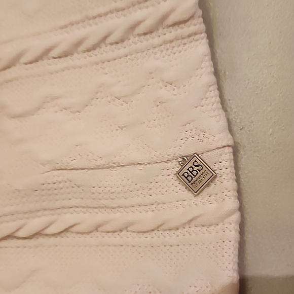 Hat - Picture 2 of 2